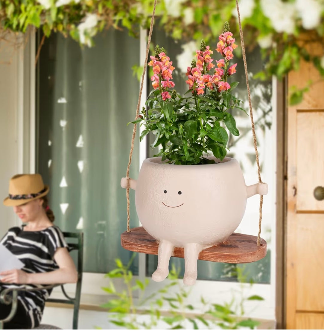 Happy Swinging Planter