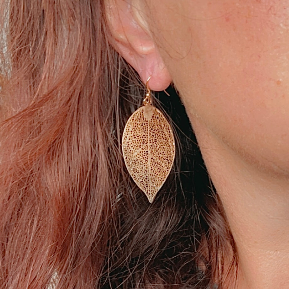 Gold Leaf š Earrings