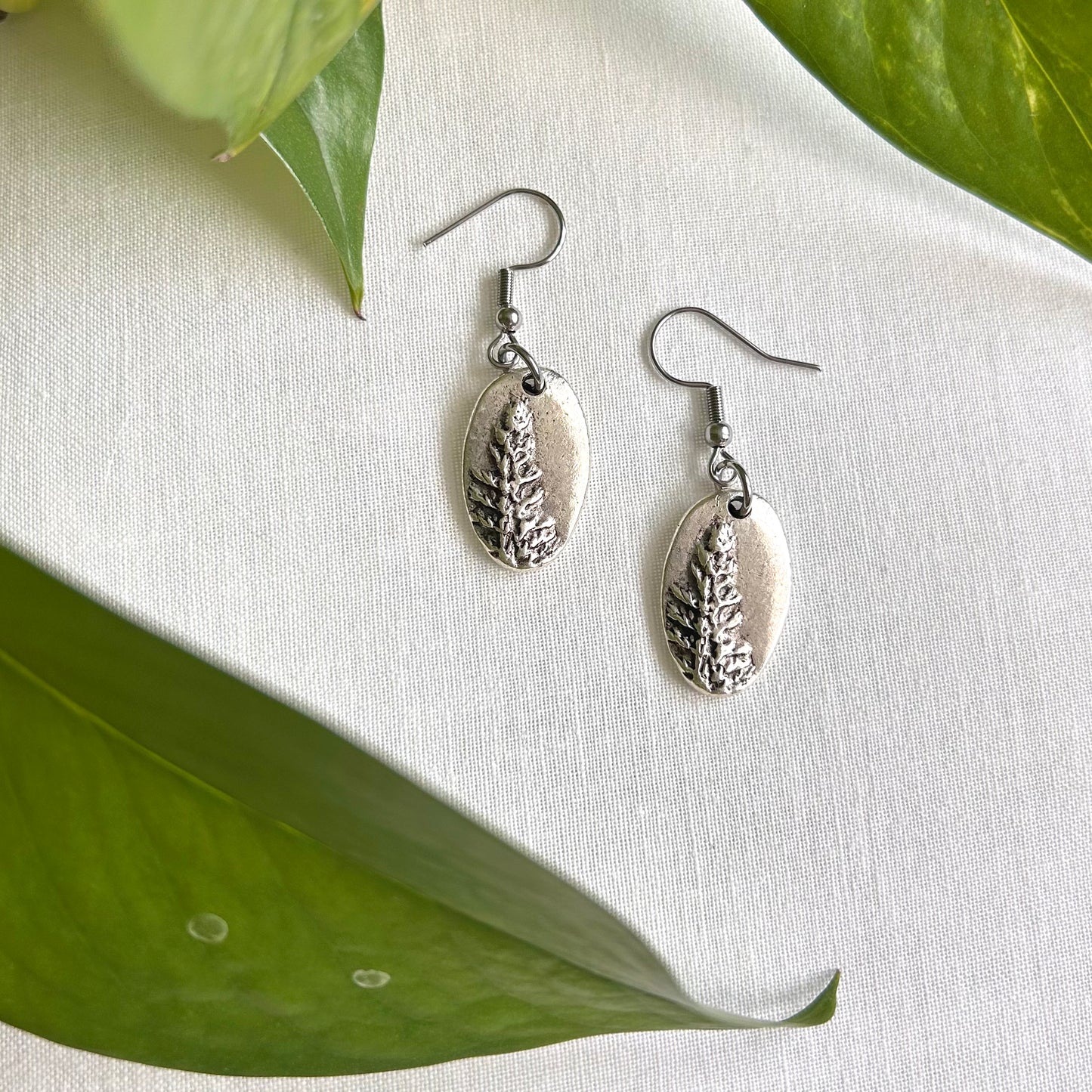 Silver Tree 🌲 Earrings