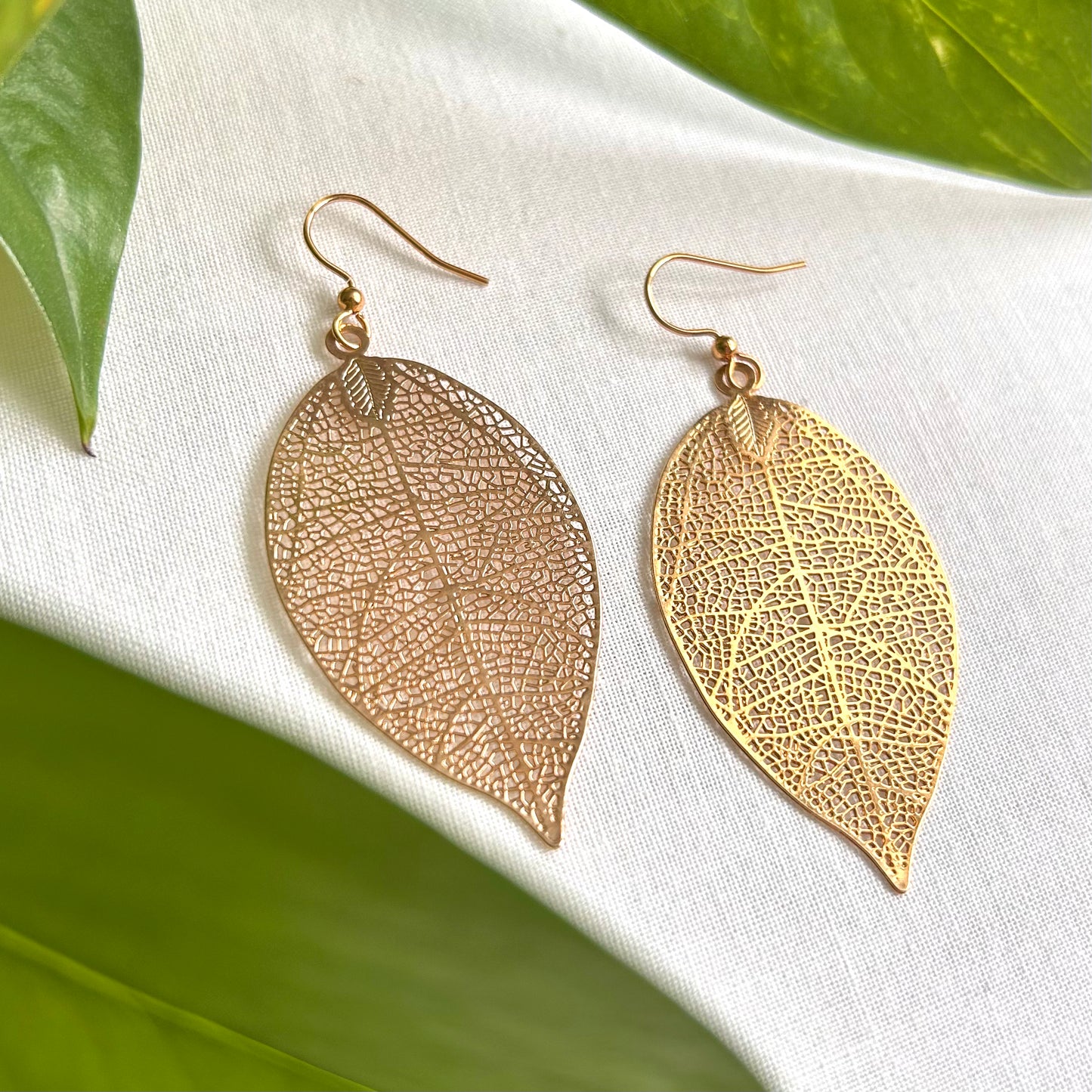 Gold Leaf š Earrings